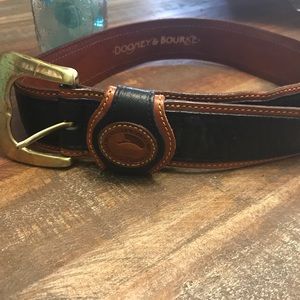 Dooney and Bourke belt, good condition